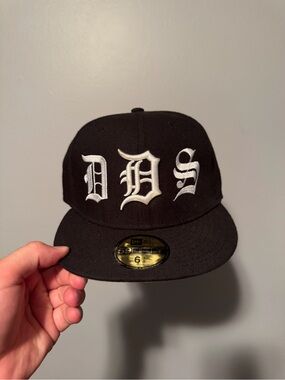Detroit Tigers New Era Black Hat with White Gothic DDS Embroidery
